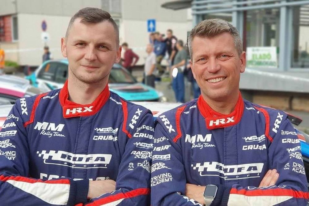 Michał Poradzisz, Grzegorz Grzyb