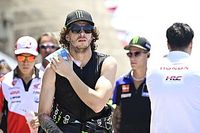 Bezzecchi dice que sufrirá "hasta final de temporada" por su lesión