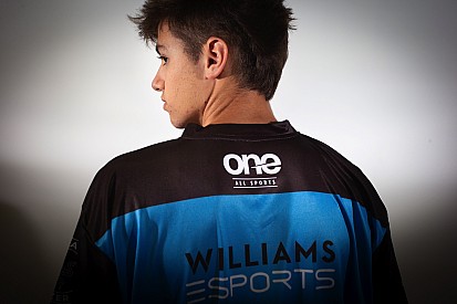 Álvaro Carretón, el joven piloto español de Williams en la F1 eSports