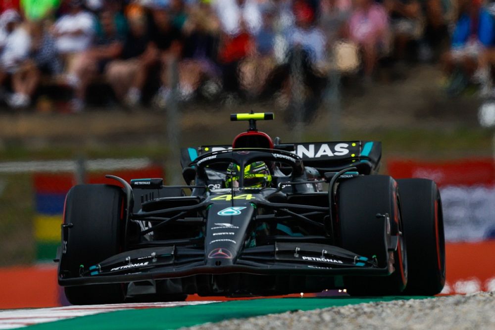 Lewis Hamilton, Mercedes F1 W14