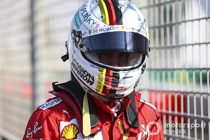Sebastian Vettel, Ferrari, crashes