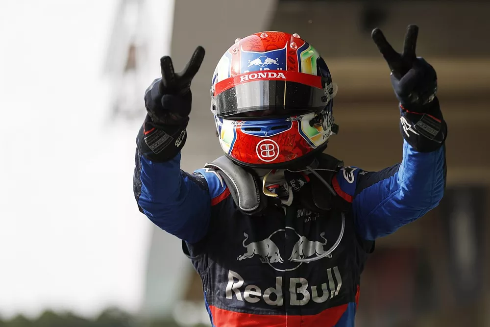 Pierre Gasly, Toro Rosso celebra en Parc Ferme 