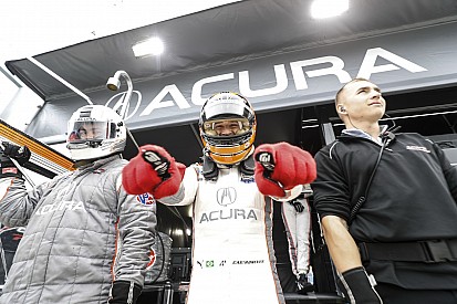 Castroneves confirma participações na Indy em 2019