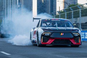 &iquest;Cu&aacute;l es el verdadero objetivo del coche totalmente el&eacute;ctrico de NASCAR?