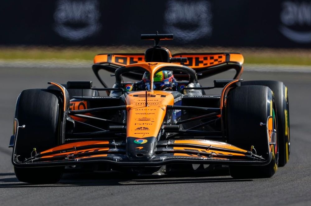Oscar Piastri, McLaren MCL38