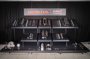 オークションに出品された、アイルトン・セナが最後に使ったホンダF1の