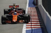 La estadística inesperada: McLaren y Alonso llevan más kilómetros que Red Bull