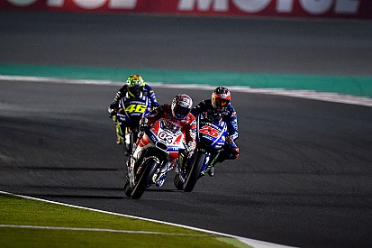 Dovizioso : Le "pari" du pneu tendre, la seule option face à Viñales