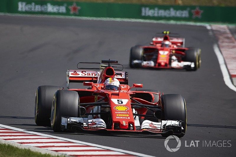 Sebastian Vettel, Ferrari SF70H, Kimi Raikkonen, Ferrari SF70H