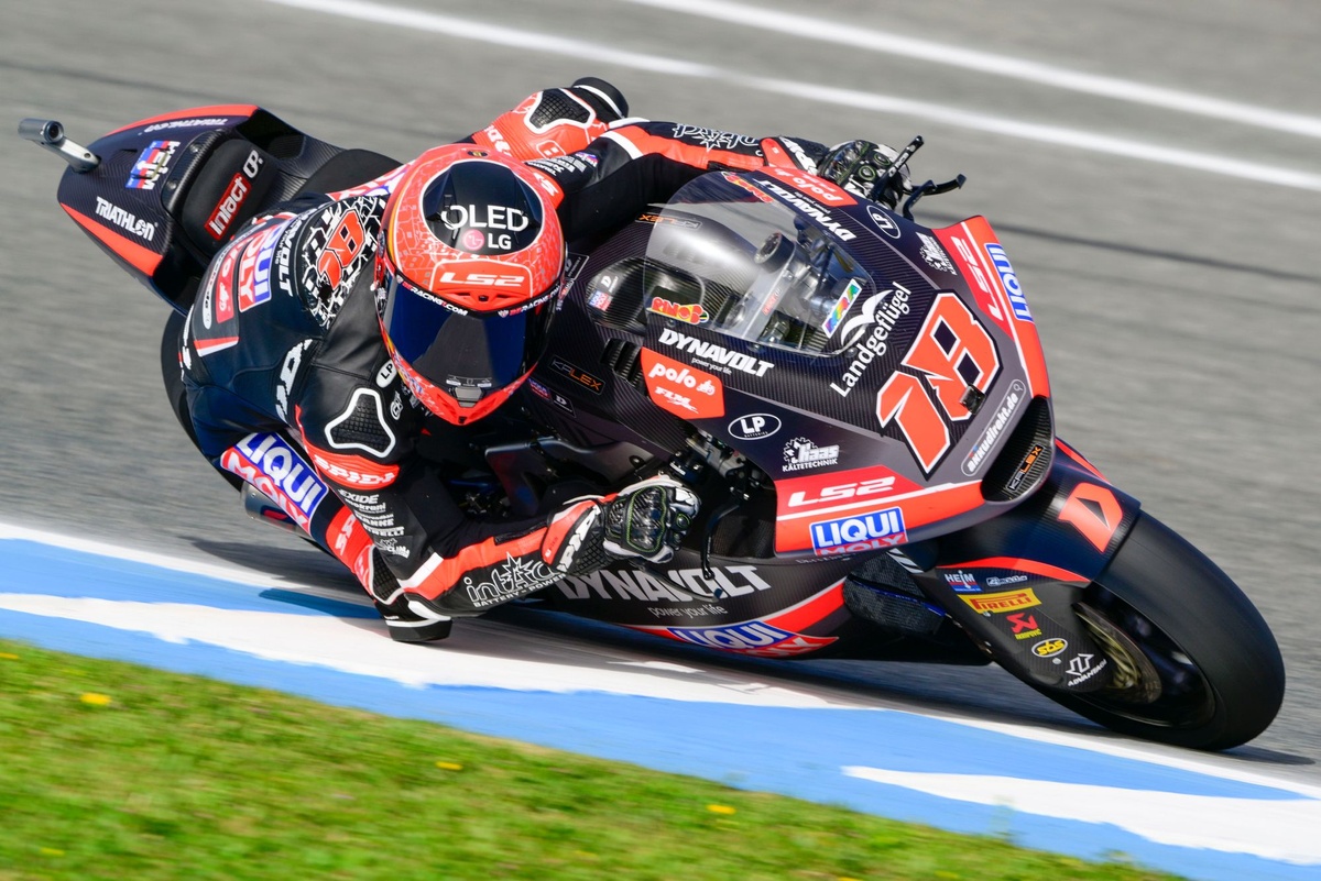 https://cdn-4.motorsport.com/images/amp/YKE7bpO0/s6/manuel-gonzalez-liqui-moly-dyn.jpg