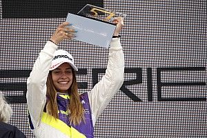 Marta García domina en su primera victoria en W Series