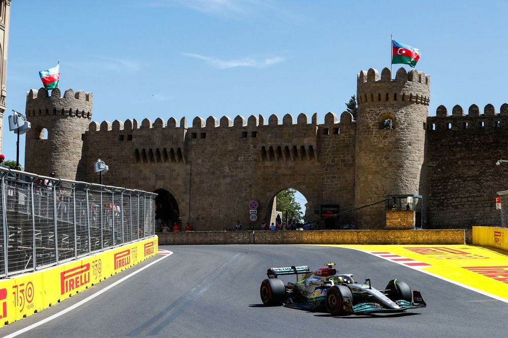 2025F1阿塞拜疆大奖赛:迈凯伦有望锁定车队总冠军,赛程与赛事详情