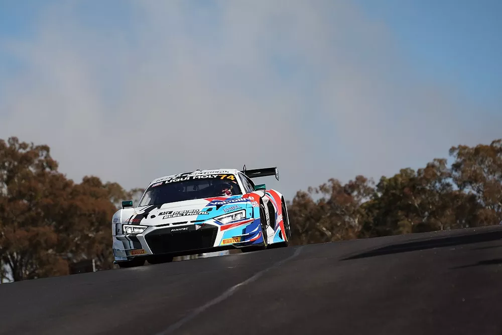 Brad Schumacher, Kelvin van der Linde, Nathanael Berthon, Audi Sport Team Valvoline Audi R8