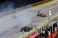 V&iacute;deo: as&iacute; vivieron Sainz y Giovionazzi el accidente en Mugello