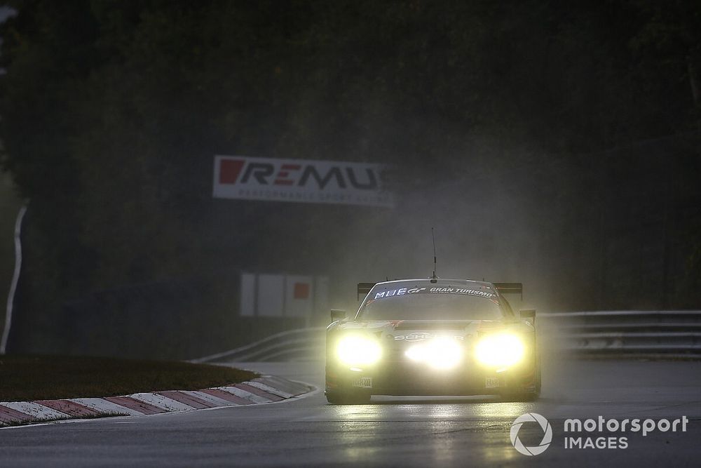 #1 Audi Sport Team Phoenx Audi R8 LMS GT3: Nico M&uuml;ller, Dries Vanthoor, Frederic Vervisch
