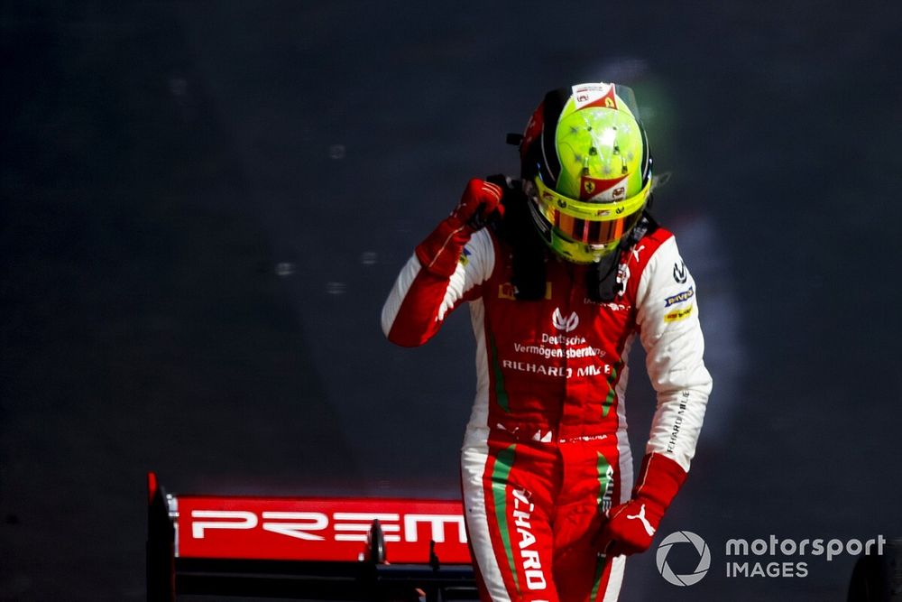Ganador Mick Schumacher, Prema Racing celebra
