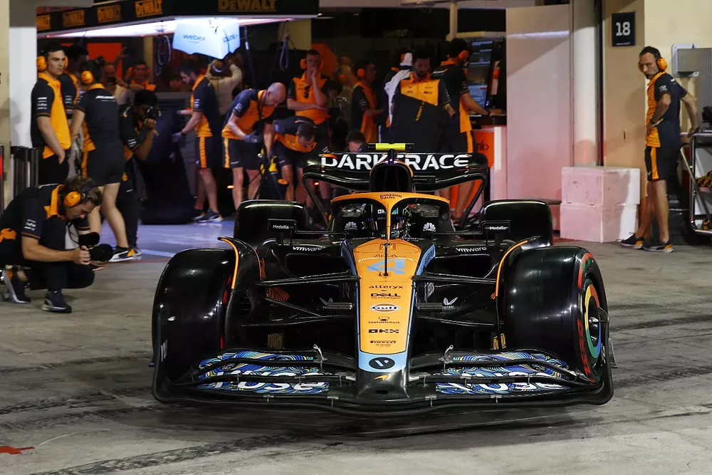 Lando Norris, McLaren MCL36, leaves the garage