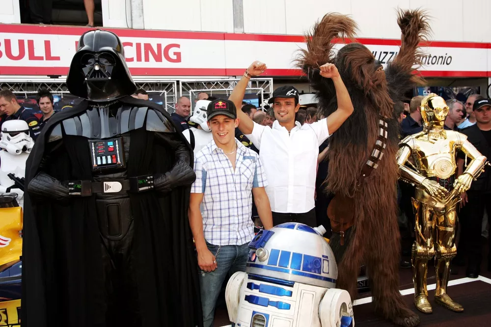 Darth Vader, R2-D2, Christian Klien, Red Bull Racing, Vitantonio Liuzzi, Red Bull Racing; Chewbacca, C3-P0