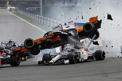 Fotostrecke: Der Startcrash in Spa