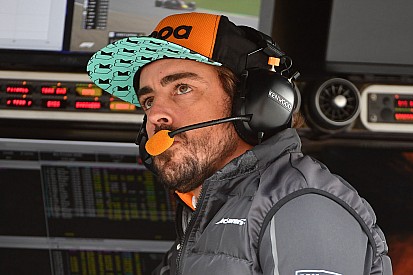 Alonso már nem akar foglalkozni a Red Bullal
