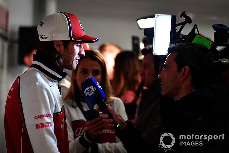 Giovinazzi: “Finalmente è Natale per me: Kimi mi aiuta a conoscere l'Alfa