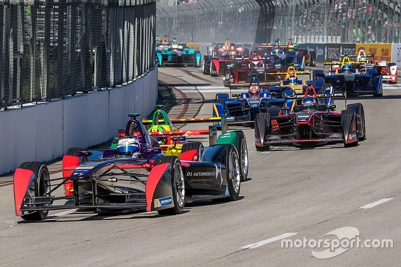 Race start