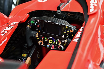 Ferrari, araç üstü kameranın üstünde neden buz torbası tutuyor?