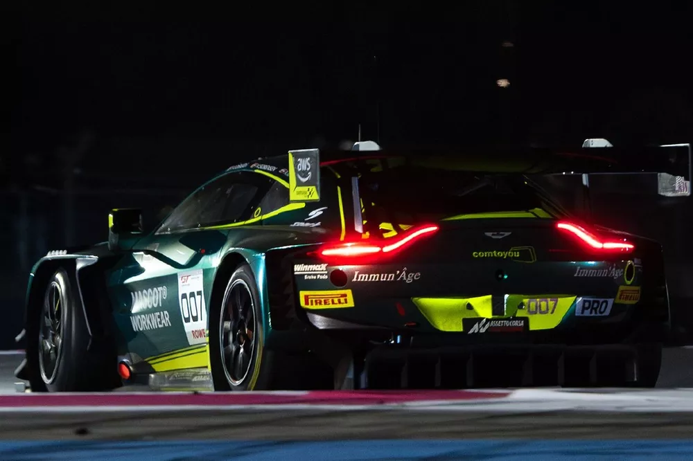 #7 Comtoyou Racing, Aston Martin Vantage AMR GT3 EVO - Mattia Drudi, Marco Sorensen, Nicki Thiim