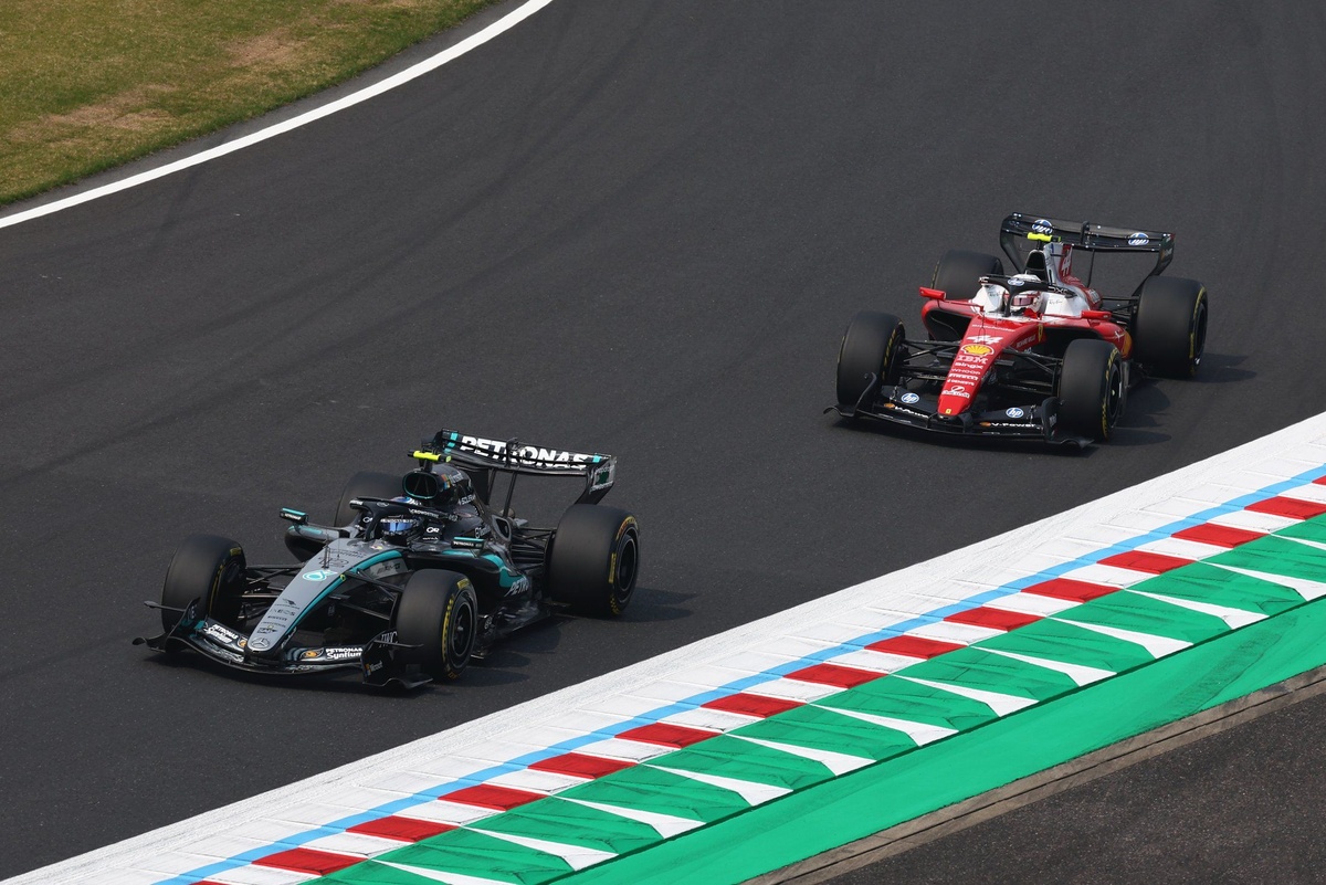 Antonelli espera que Ferrari "se acerque mucho" a Mercedes con el ADUO