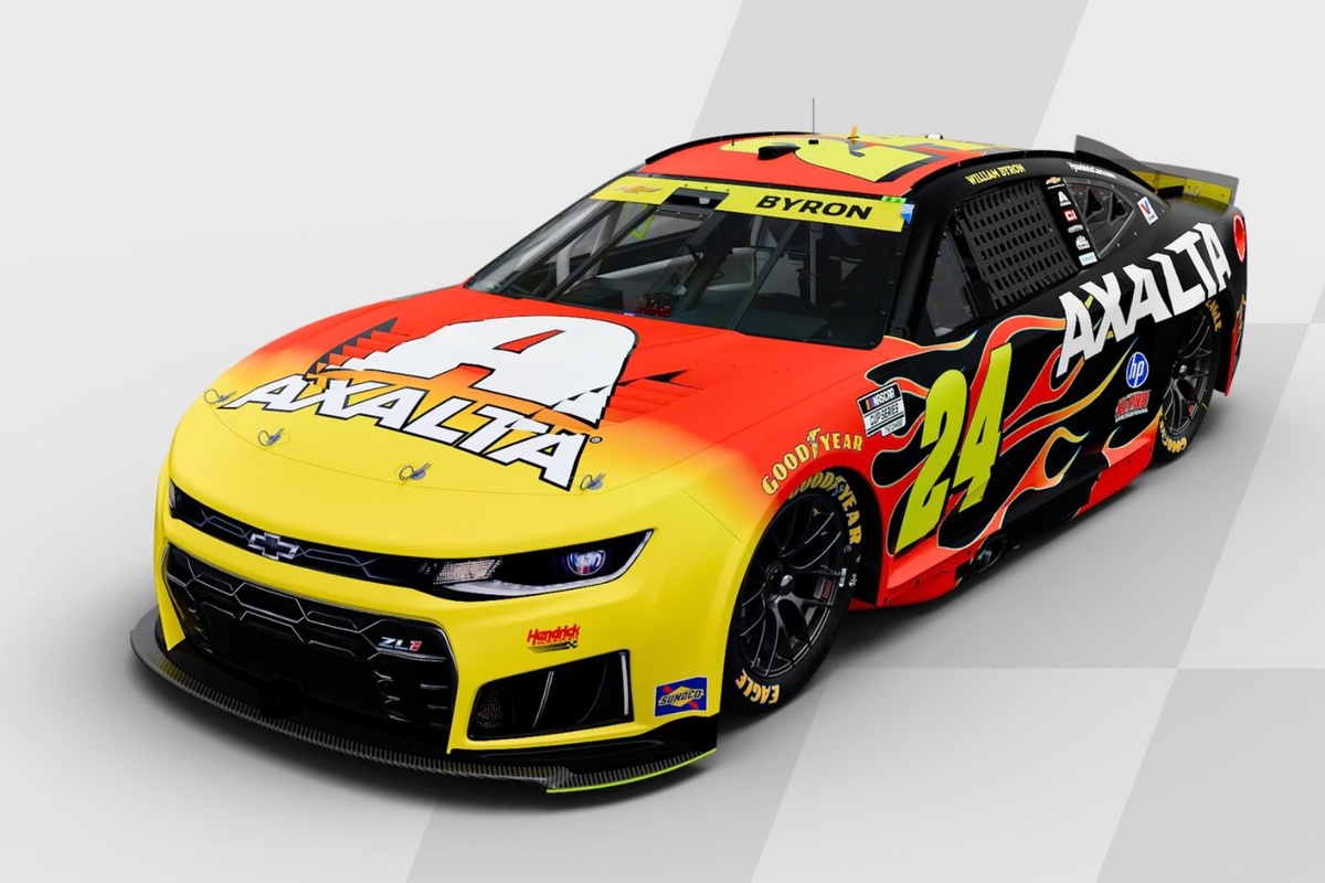 William Byron honors Jeff Gordon with throwback paint scheme at Phoenix
