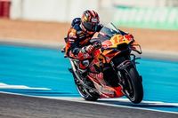 Vi&ntilde;ales no atin&oacute; en la elecci&oacute;n del neum&aacute;tico en su debut con KTM