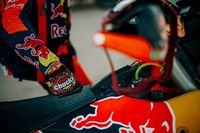 Daniel Sanders, el granjero que vende manzanas y miel que gana el Dakar