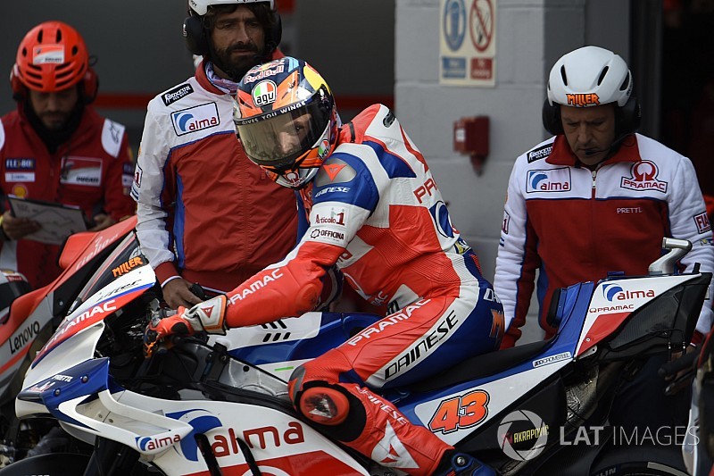 Miller a encore fait le show en slicks sur piste mouillée !