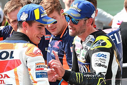 Crutchlow: “A simple vista se ve que la moto de Márquez no es como la mía”