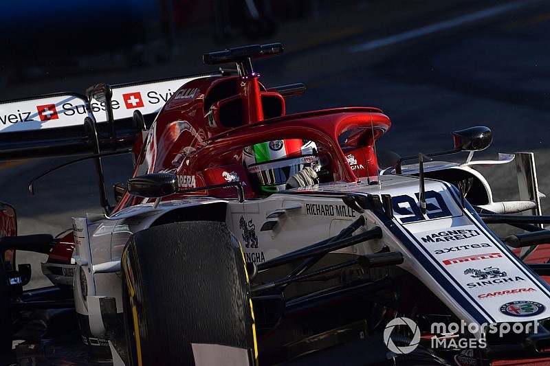 Giovinazzi eddig boldog, de még megvárná Räikkönen