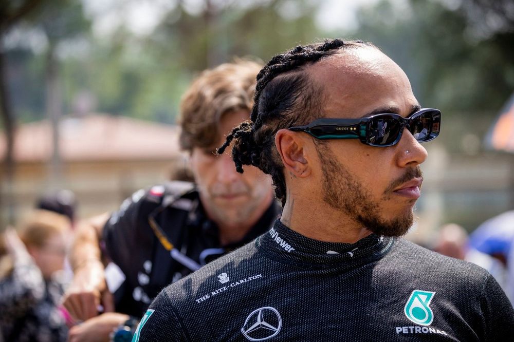 Lewis Hamilton, Mercedes-AMG F1 Team, en la parrilla de salida