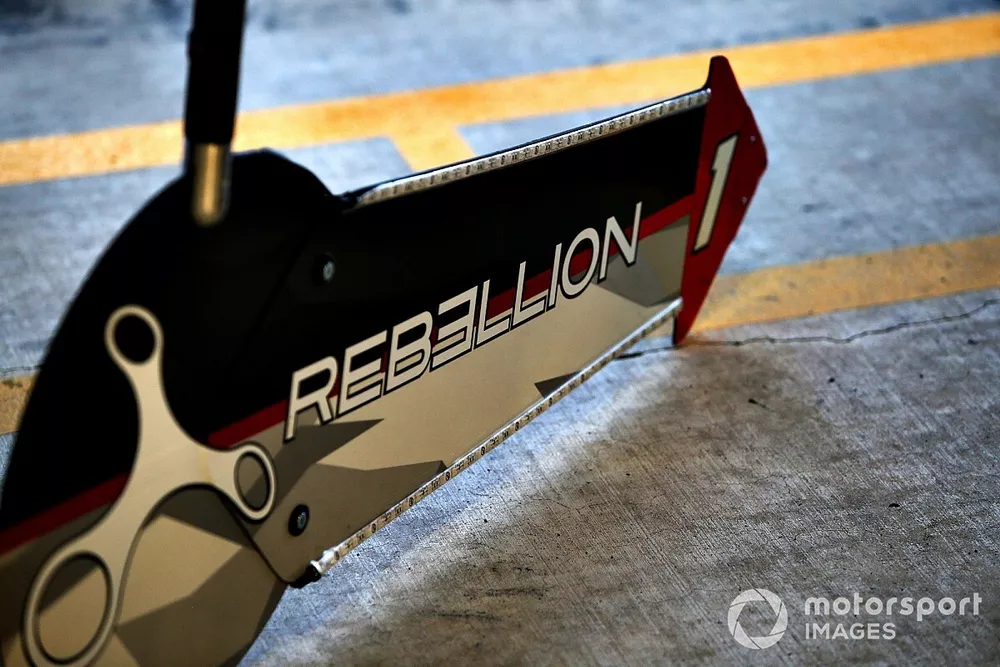 #1 Rebellion Racing Rebellion R-13 - Gibson: Bruno Senna, Gustavo Menezes, Norman Nato