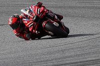 Bagnaia, conforme porque encontró "soluciones" en la FP2