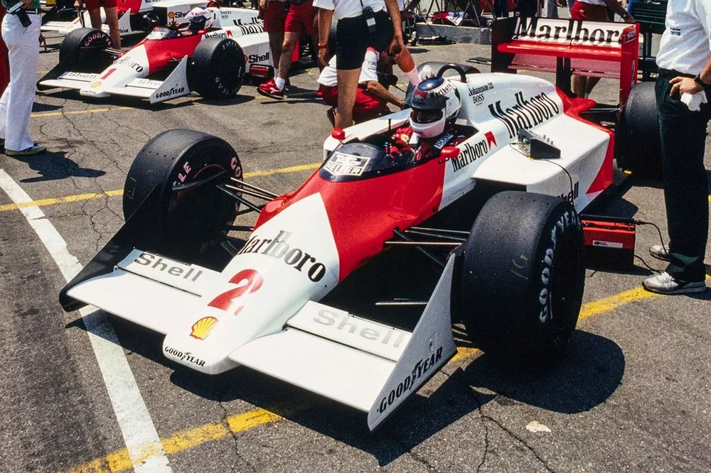 Stefan Johansson, McLaren MP4-3 TAG, with Alain Prost, McLaren MP4-3 TAG