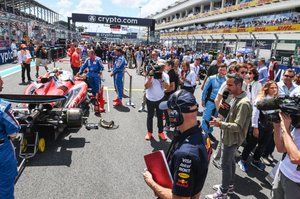 Vasseur responde a los rumores sobre Newey y Ferrari en la F1