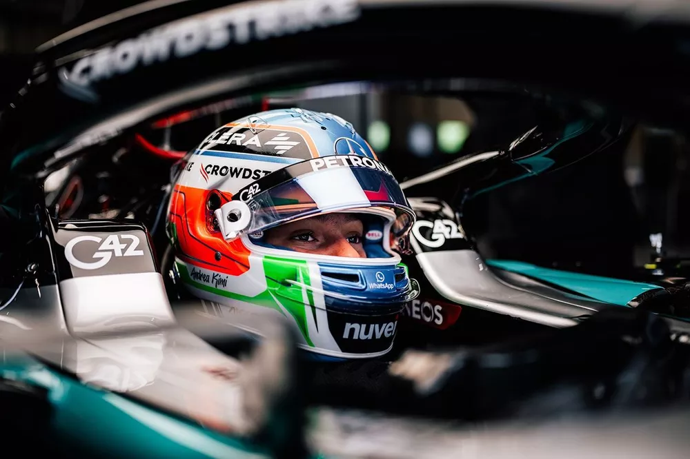 Andrea Kimi Antonelli dirige Mercedes W12