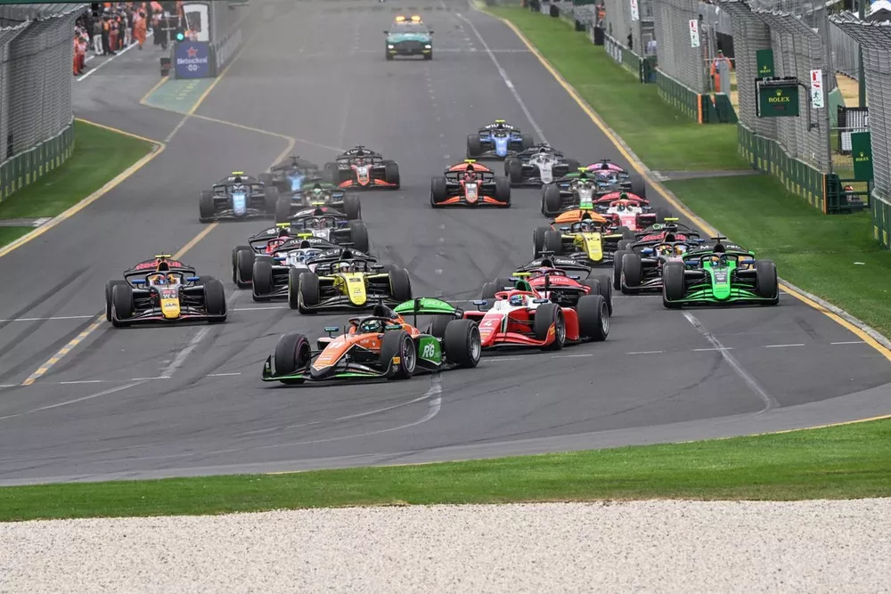 Dennis Hauger, MP Motorsport leads the field at the start
