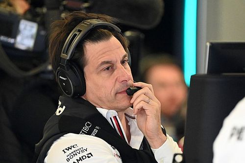 Toto Wolff: el tope salarial de los pilotos es un tema controvertido