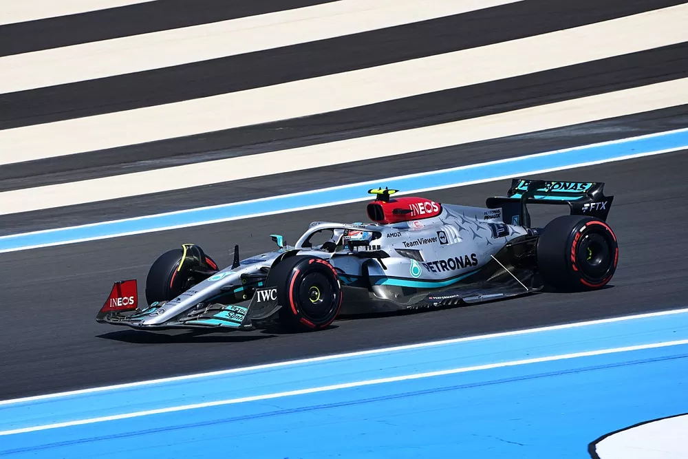 Nyck de Vries, Mercedes W13