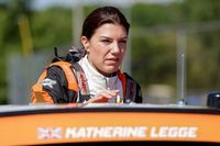 Katherine Legge ser&aacute; la primera mujer en correr en NASCAR en 7 a&ntilde;os