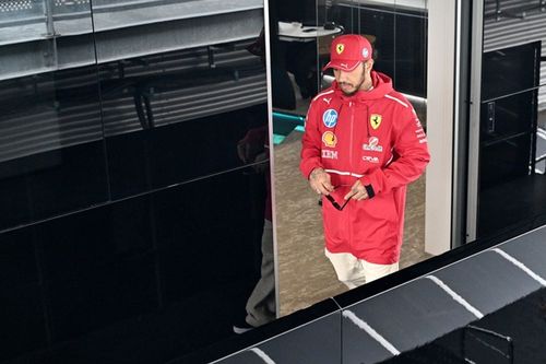 F1: Hamilton troca de engenheiro em 'pontapé inicial' de grandes mudanças na Ferrari