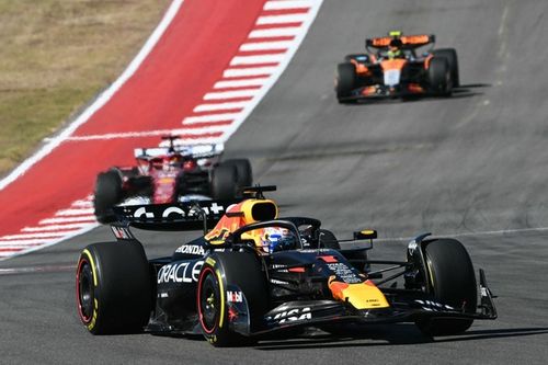 F1 AO VIVO: Verstappen domina TL2; Piastri apenas 12º e Bortoleto 15º