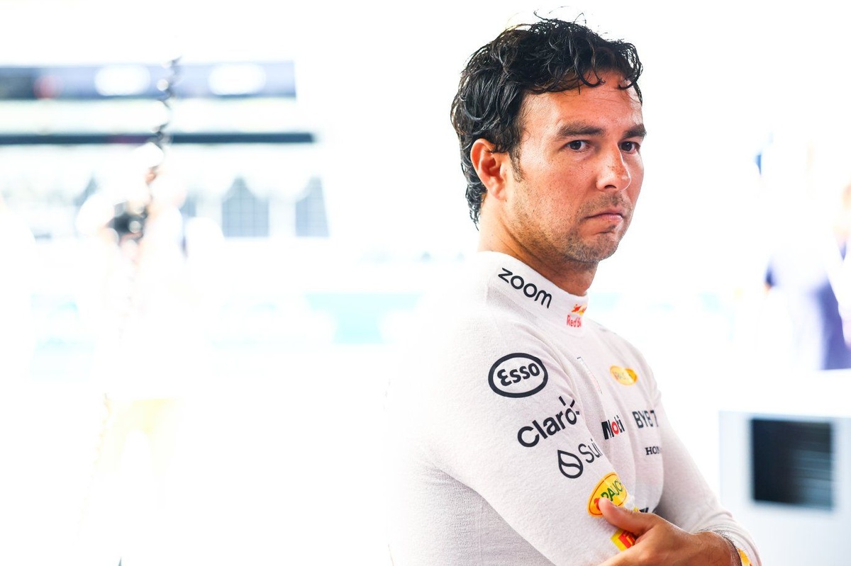 F1: Pérez confirma que testará pela Cadillac com carro antigo da Ferrari