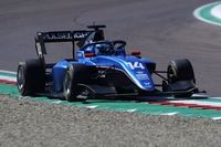 F3 Silverstone: Browning hace la pole en casa tras la lluvia