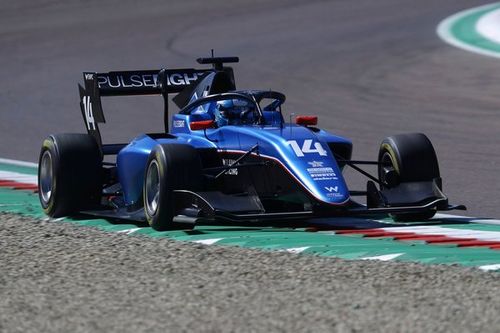 F3 Silverstone: Browning hace la pole en casa tras la lluvia